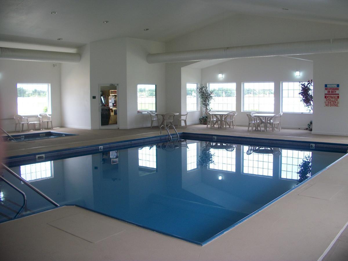 Oak Hill Inn & Suites Canton Buitenkant foto