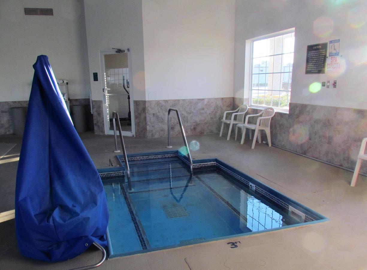 Oak Hill Inn & Suites Canton Buitenkant foto