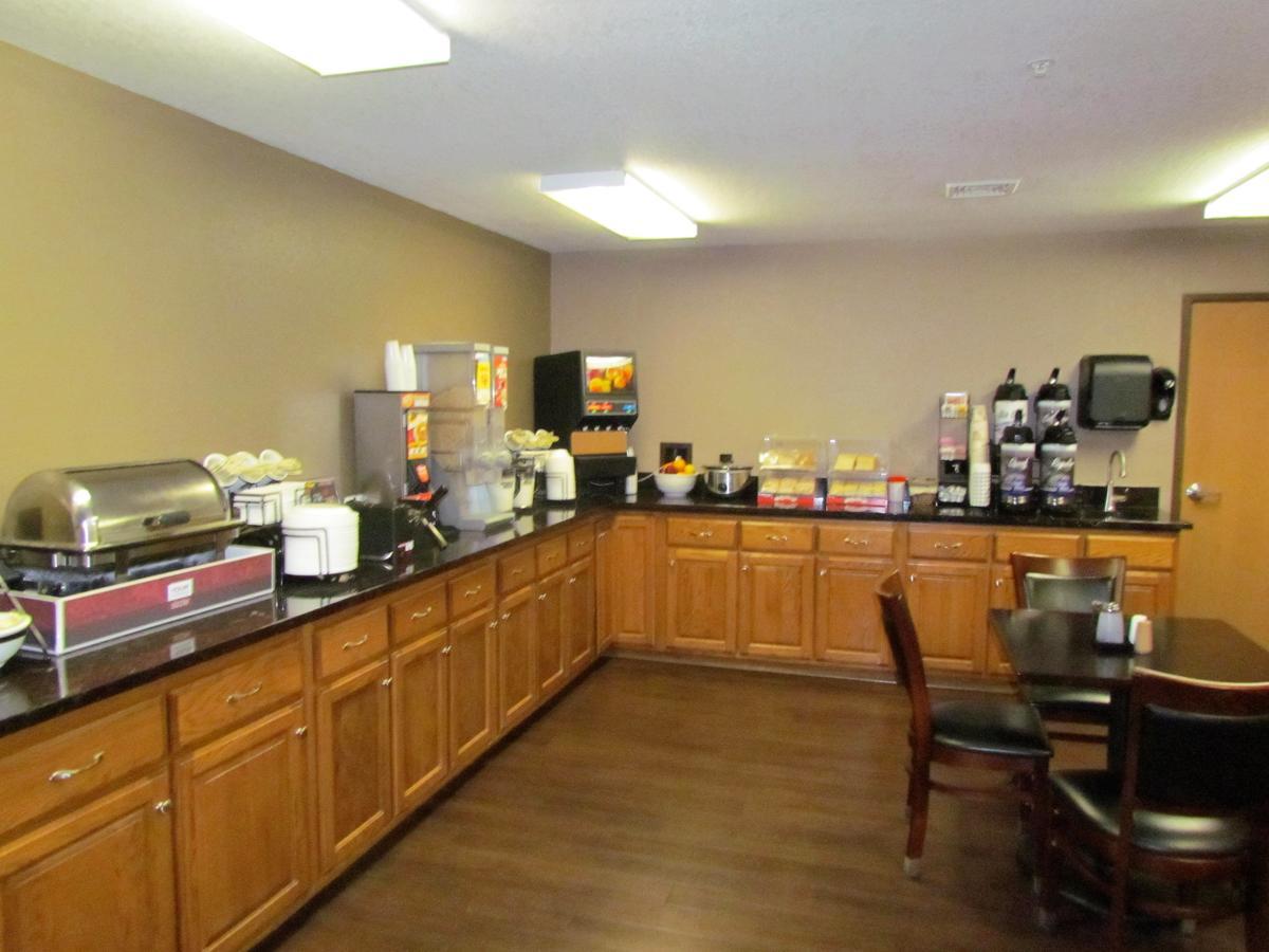 Oak Hill Inn & Suites Canton Buitenkant foto