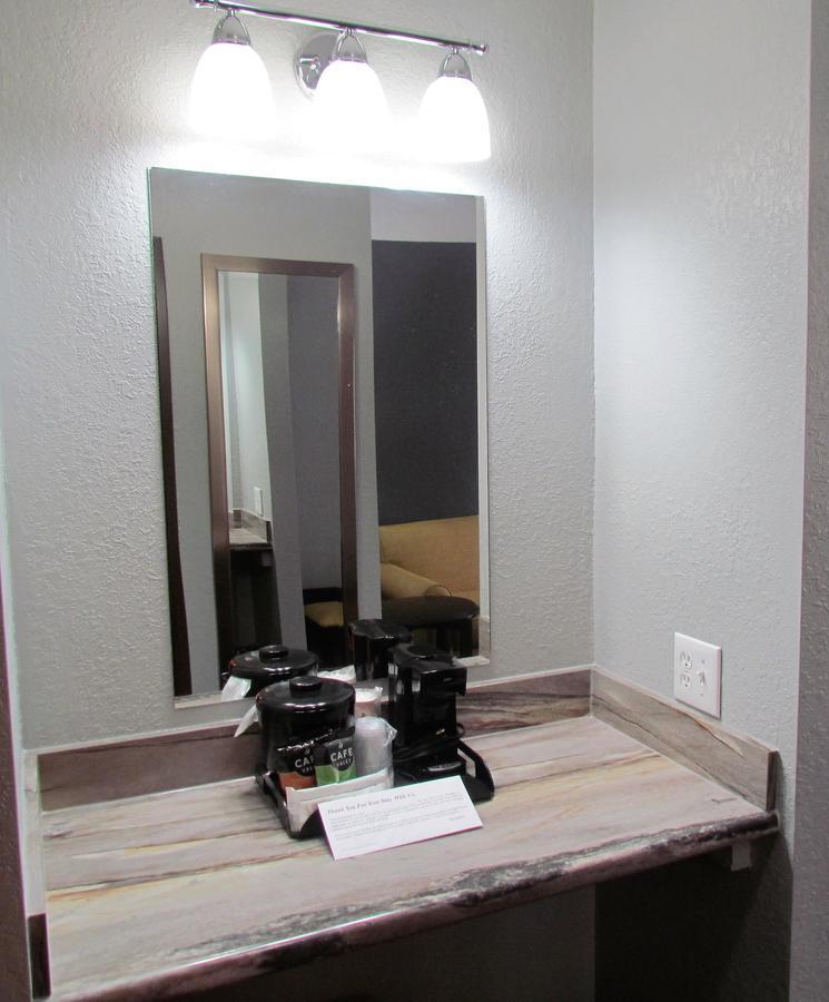 Oak Hill Inn & Suites Canton Buitenkant foto
